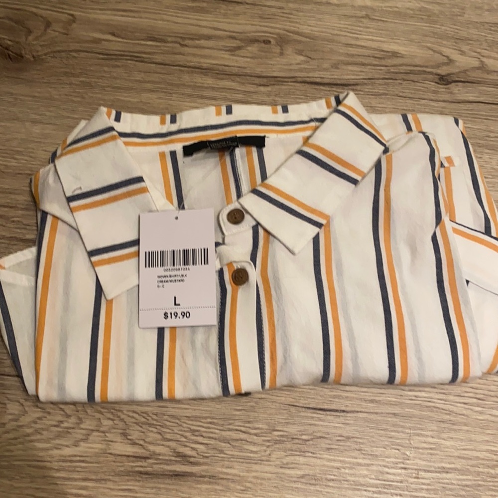 Forever 21 Striped Botton Down NWT Large